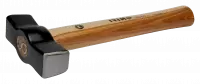 Молоток каменщика с деревянной рукояткой, 700 г